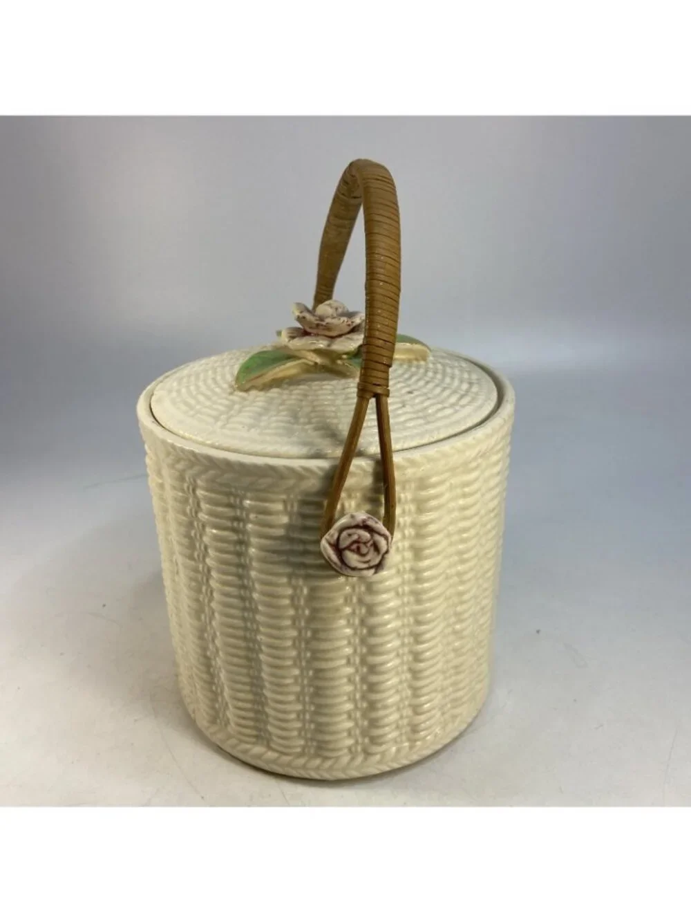 Vintage Biscuit Jar Basket Weave Wicker Handle Made In Japan 40s Flower Top Side